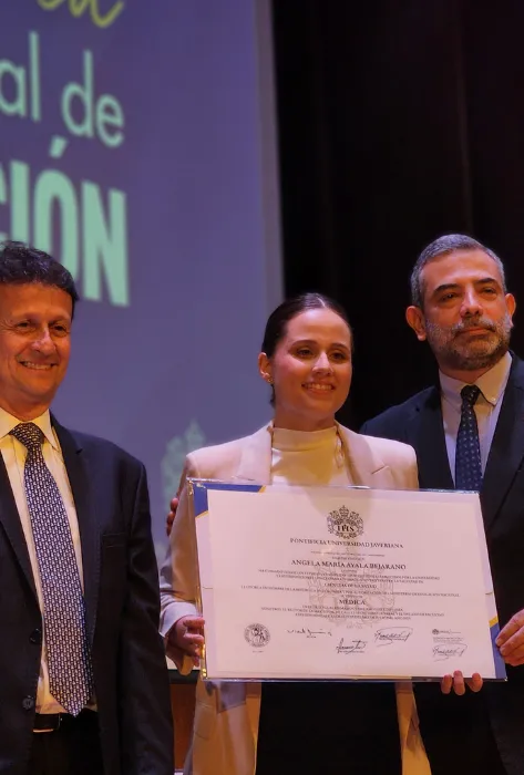 Graduamos al médico javeriano número 1.000: un hito que refleja la excelencia del programa de Medicina Graduamos al médico javeriano número 1.000: un hito que refleja la excelencia del programa de Medicina
